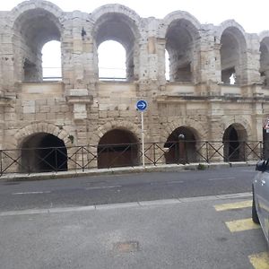 Les Nuitees Arlesiennes