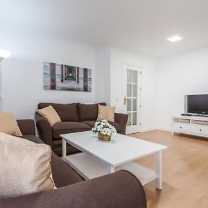 Appartement Supérieur à 3 Chambres à Coucher