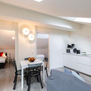 Appartement à 2 Chambres à Coucher