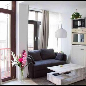 Appartement à 2 Chambres à Coucher