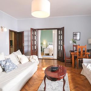 Vintage Apartments Florianska Street - By Hosty