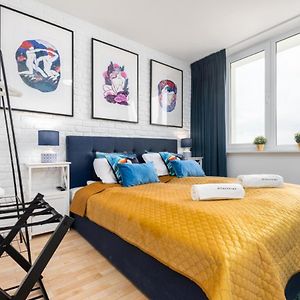 Appartement à 3 Chambres à Coucher