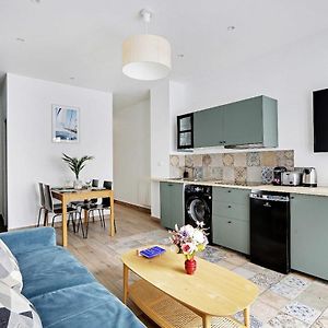 Appartement à 2 Chambres à Coucher