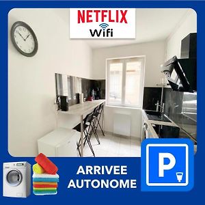 Chic & Cosy F1 Centre Jardin Netflix