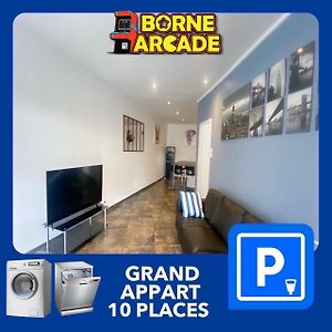Appartement à 3 Chambres à Coucher