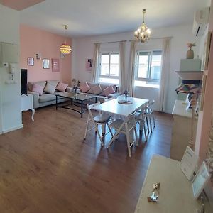Appartement à 3 Chambres à Coucher
