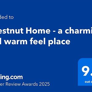 Chestnut Home - A Charming And Warm Feel Place
