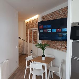 Francos Rodriguez2 Apartments