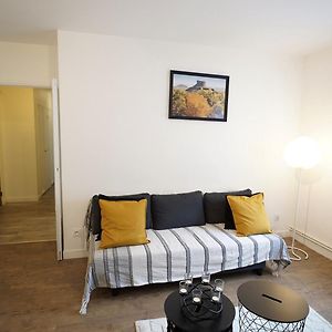 Appartement à 2 Chambres à Coucher