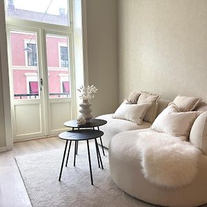 Elegant Apartment With A Central Location In Oslo