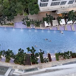 Robertson Family Apartment Klcc