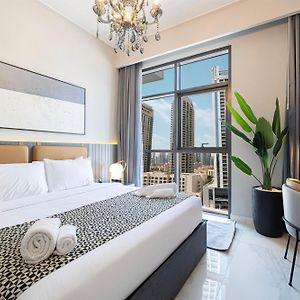 Appartement à 2 Chambres à Coucher