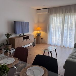 Appartement à 3 Chambres à Coucher