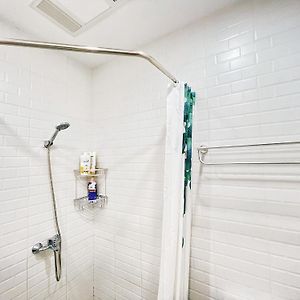 Suite à 2 Chambres à Coucher