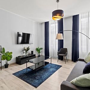 Fast Wifi I 4 Min To U3 Zipperer Strasse