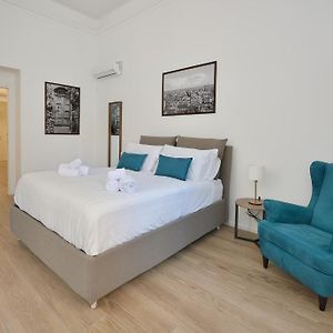 Appartement de Luxe à 1 Chambre à Coucher
