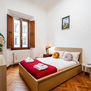 Orcagna Apartment