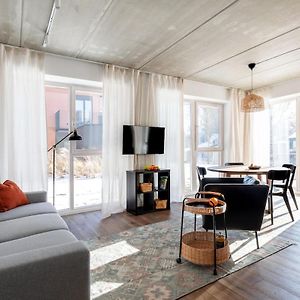 Appartement à 2 Chambres à Coucher