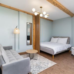 Dietla Anta Apartment