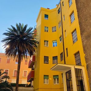Antonioni'S Apartment Trastevere