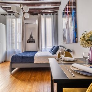 Appartement à 2 Chambres à Coucher