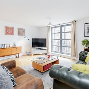 Appartement à 2 Chambres à Coucher