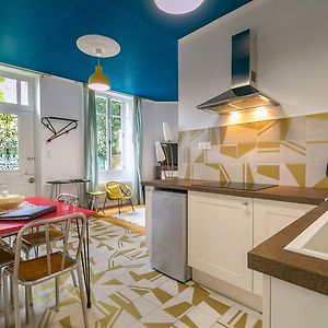 Appartement à 2 Chambres à Coucher