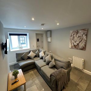 Appartement à 3 Chambres à Coucher