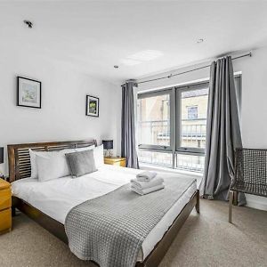 Appartement à 2 Chambres à Coucher