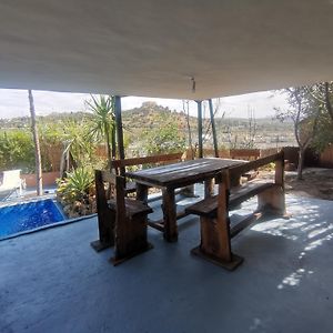 Studio Avec Piscine Et Parking Prive