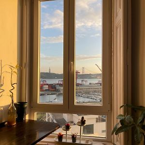 Embassy Arriaga Private Elegance Rooms In Stylish Shared Apartment