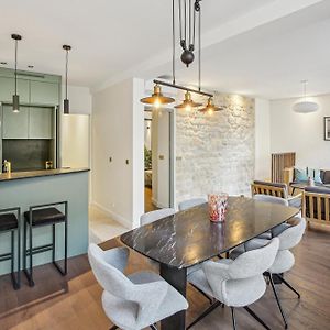 Appartement à 3 Chambres à Coucher
