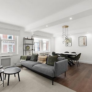 Appartement à 3 Chambres à Coucher