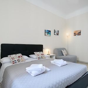 Garibaldi Isola Apartments