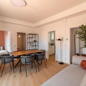 Appartement à 4 Chambres à Coucher