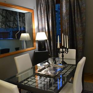 Appartement de Luxe à 2 Chambres à Coucher