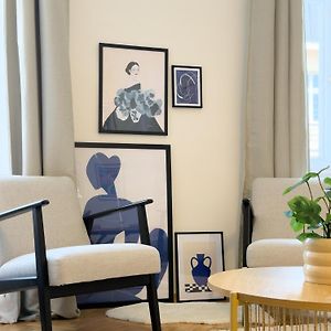 Appartement à 3 Chambres à Coucher