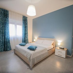 Appartement à 3 Chambres à Coucher