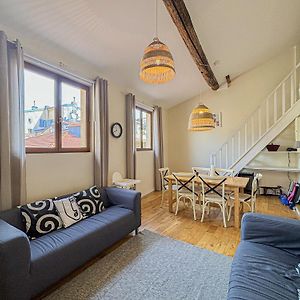 Appartement à 2 Chambres à Coucher