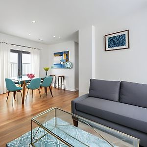 Appartement à 2 Chambres à Coucher