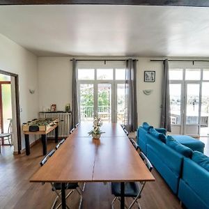 Appartement à 4 Chambres à Coucher