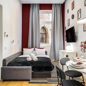 Appartement à 2 Chambres à Coucher