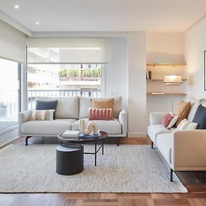 Appartement à 3 Chambres à Coucher