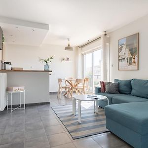 Appartement à 2 Chambres à Coucher