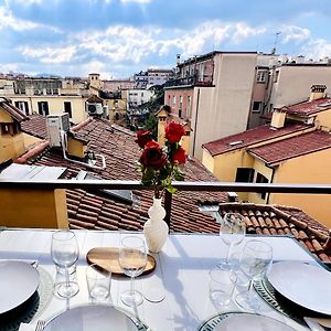 Appartement à 3 Chambres à Coucher