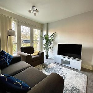 Appartement à 2 Chambres à Coucher