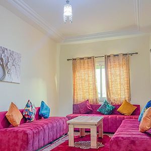 Appartement à 3 Chambres à Coucher