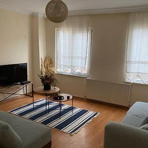 Villa à 3 Chambres à Coucher