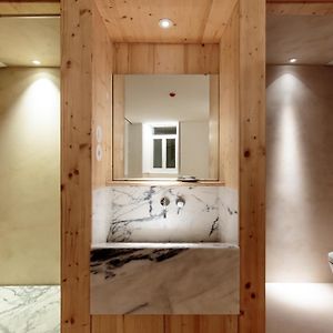 Appartement de Luxe à 1 Chambre à Coucher
