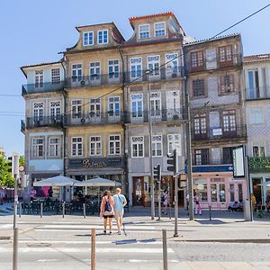 Appartement de Luxe à 3 Chambres à Coucher